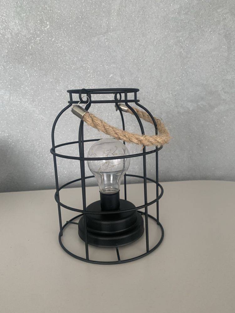 Lampka dekoracyjna  led na baterie
