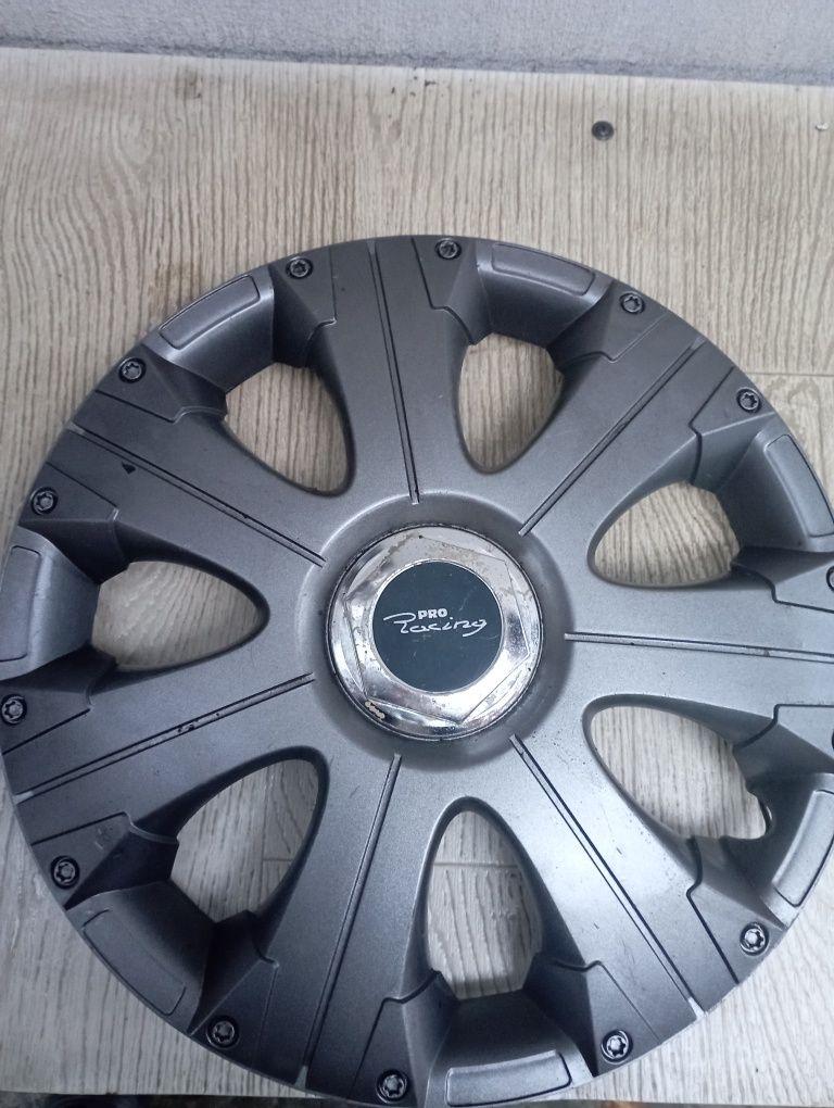Колпаки на колеса R15