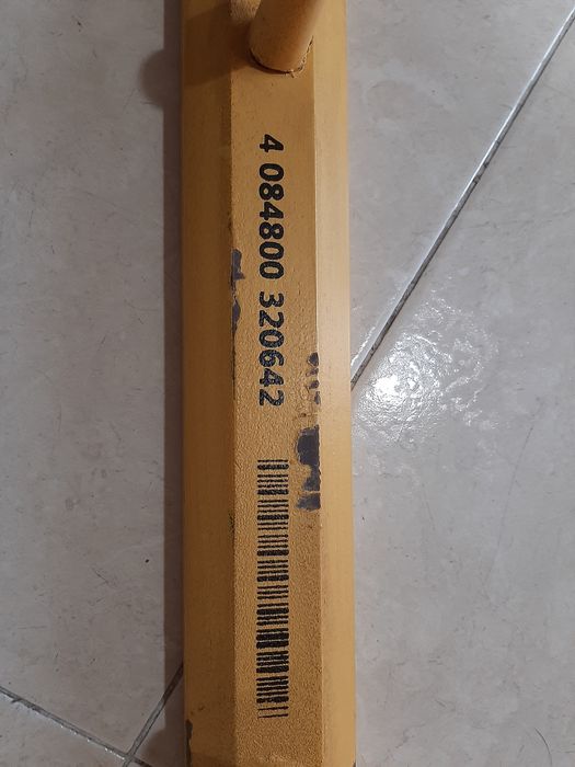 Cabide em forma de Lápis NOVO.