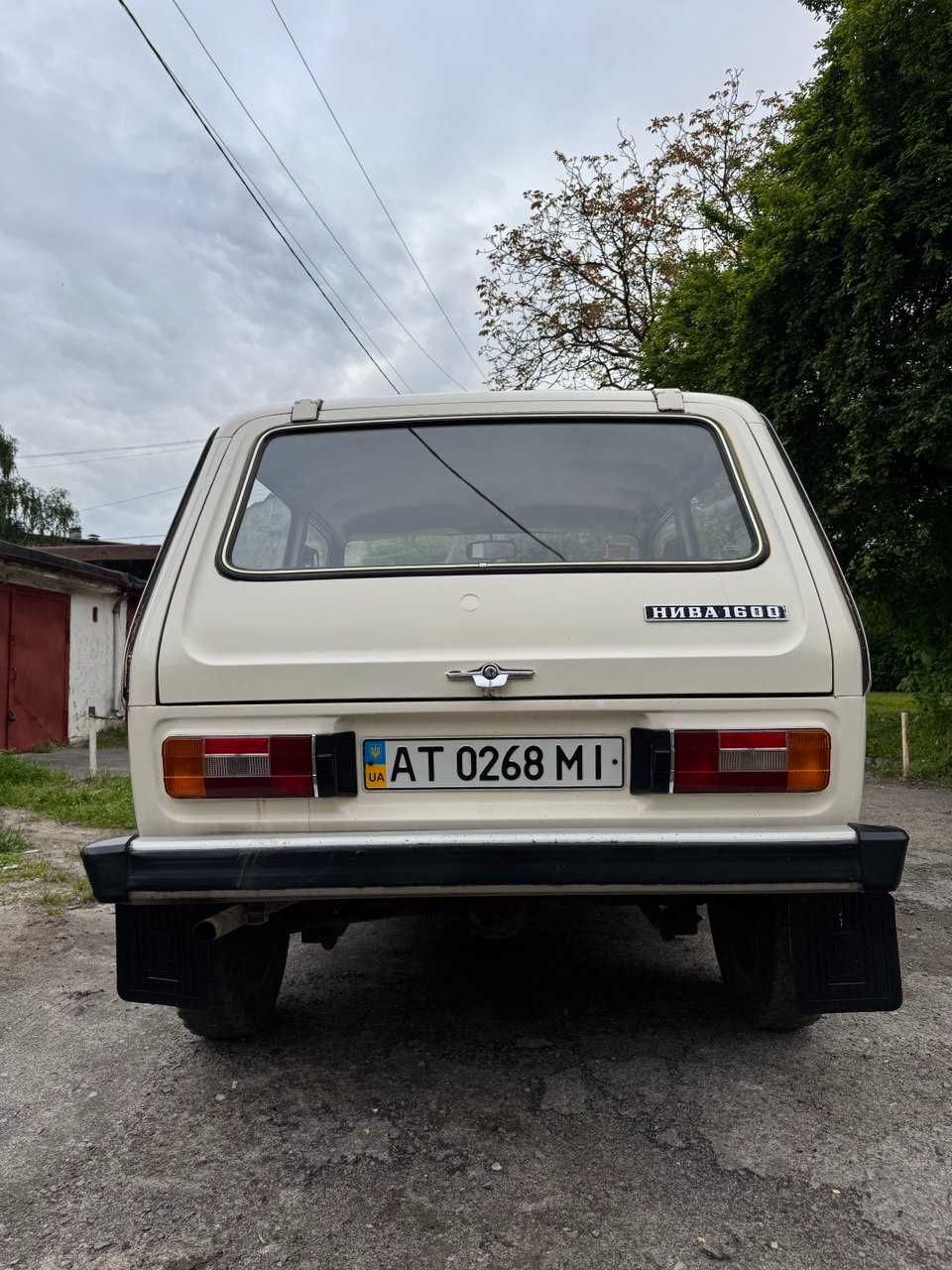 Продаю ВАЗ 2121 (нива) в оригіналі 1989 р., не фарбована.