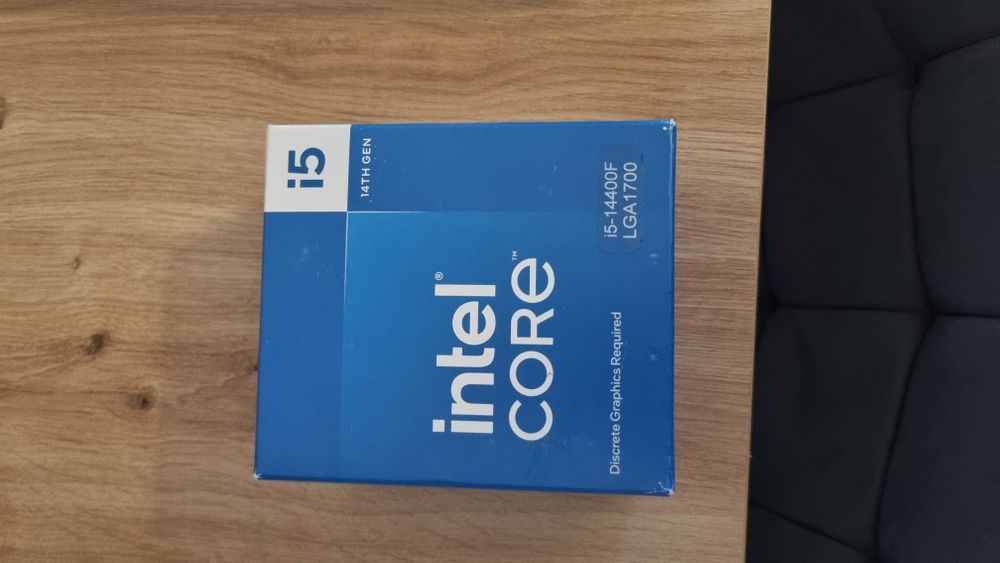 Procesor Intel core i3 12100f 3.3 GHz