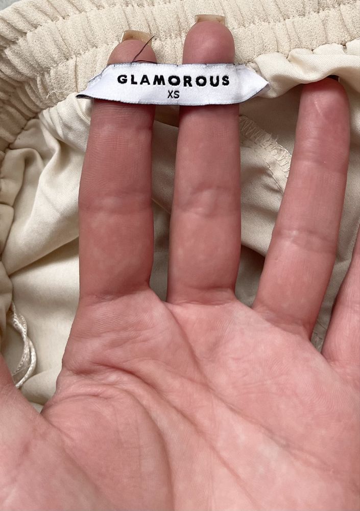 Шифонові шорти з вишивкою GLAMOROUS розмір XS