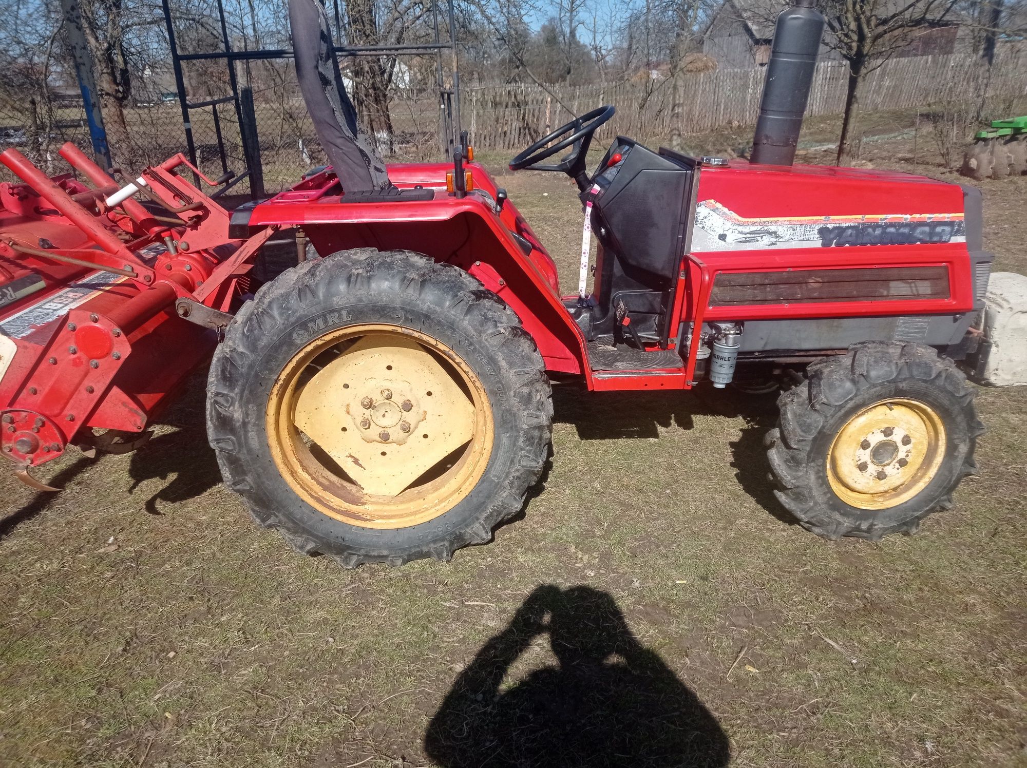 Трактор японський Yanmar24