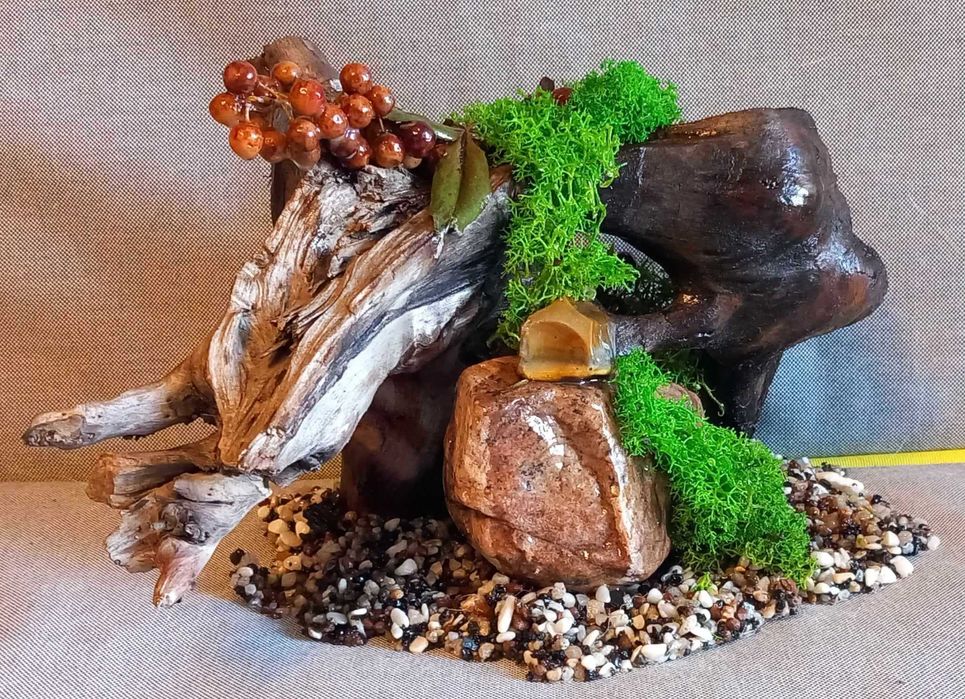 Ozdoba do akwarium – korzeń z mchem