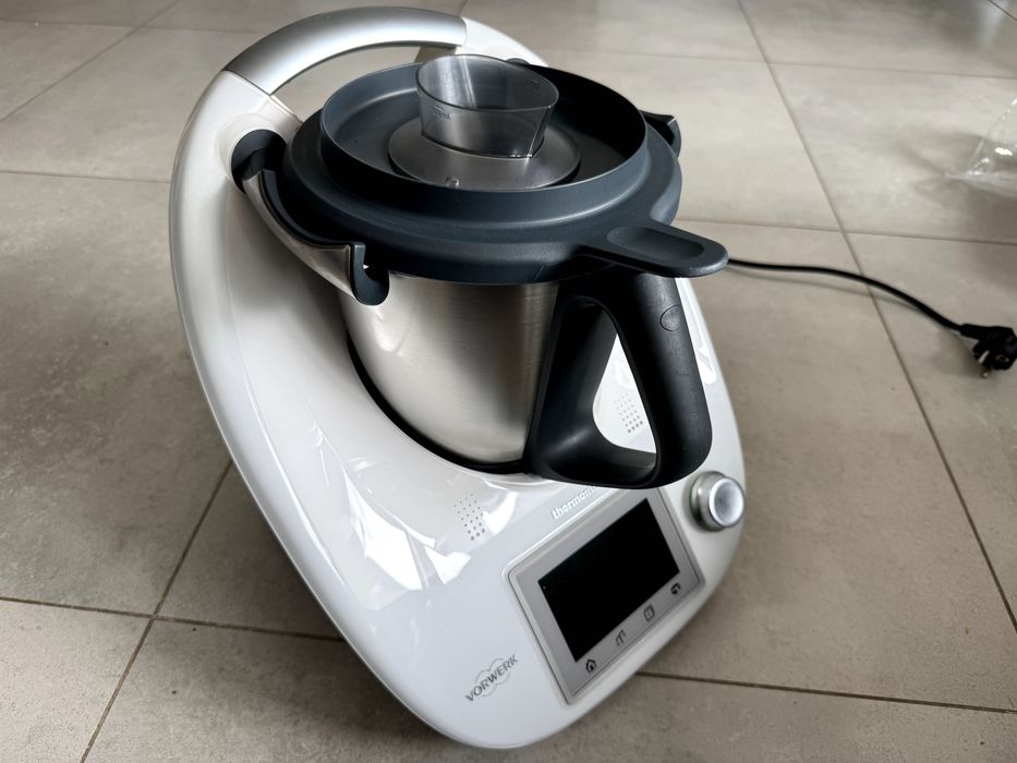Robot Kuchenny VORWERK THERMOMIX TM5 + akcesoria