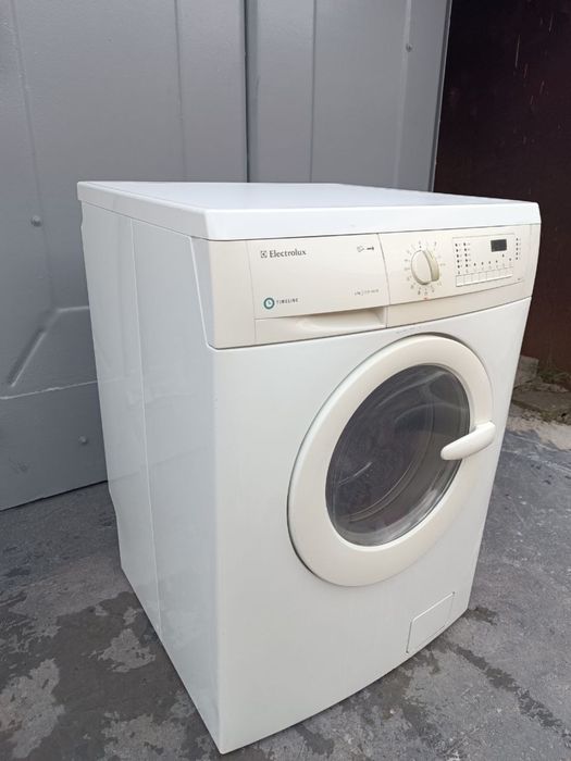 Пральна машина Electrolux