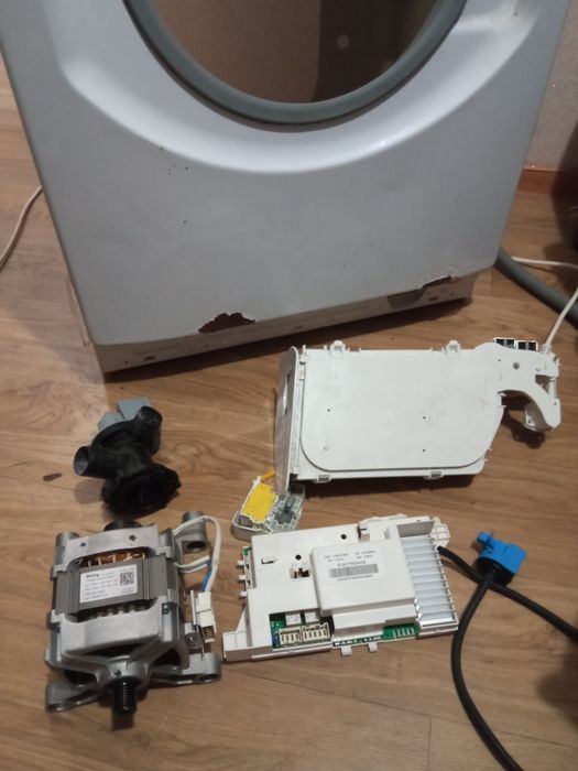 Стиральная машинаAQS63F 29 EU запчасти