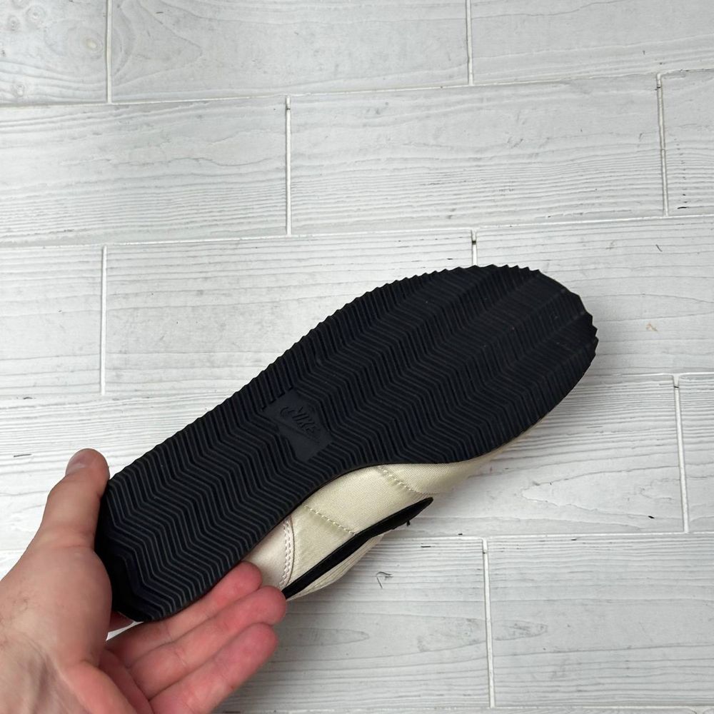 Жіночі кросівки nike cortez