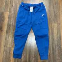 Nike Tech Fleece Jogger Pants (S)