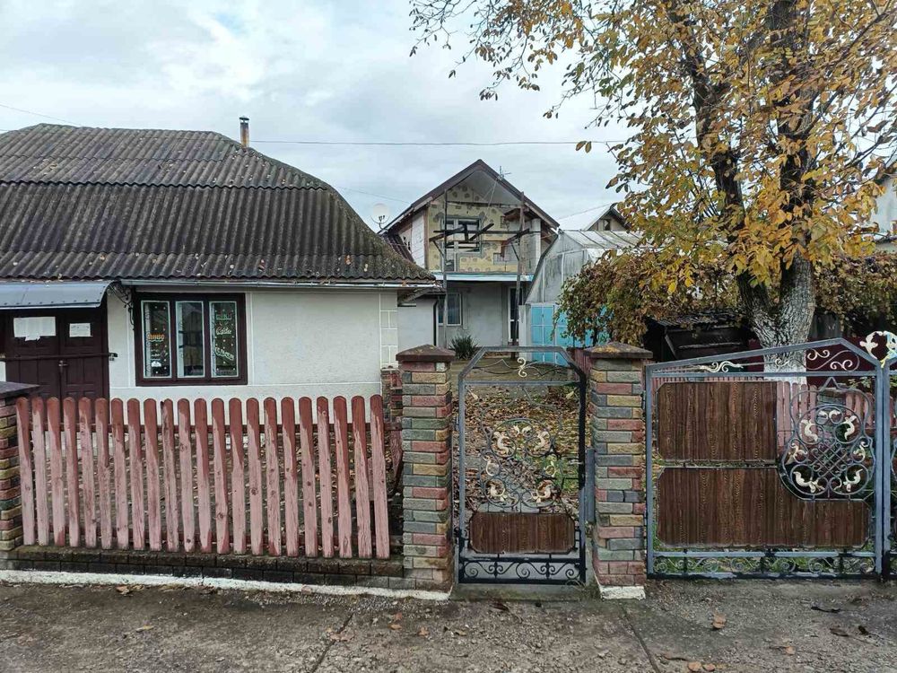Будинок в с.Воронів