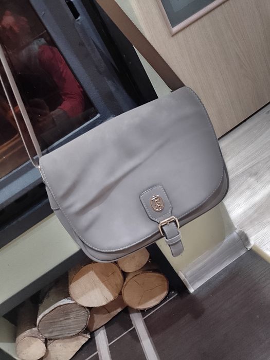 Torebka damska listonoszka mała