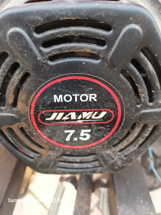 Motoenxada gasolina Torke GM 105 FQ