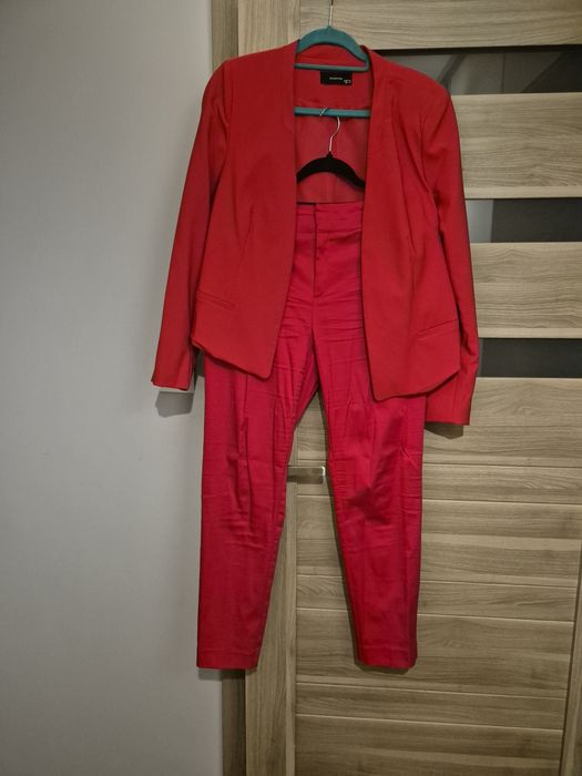 Czerwona marynarka Reserved rozmiar 44