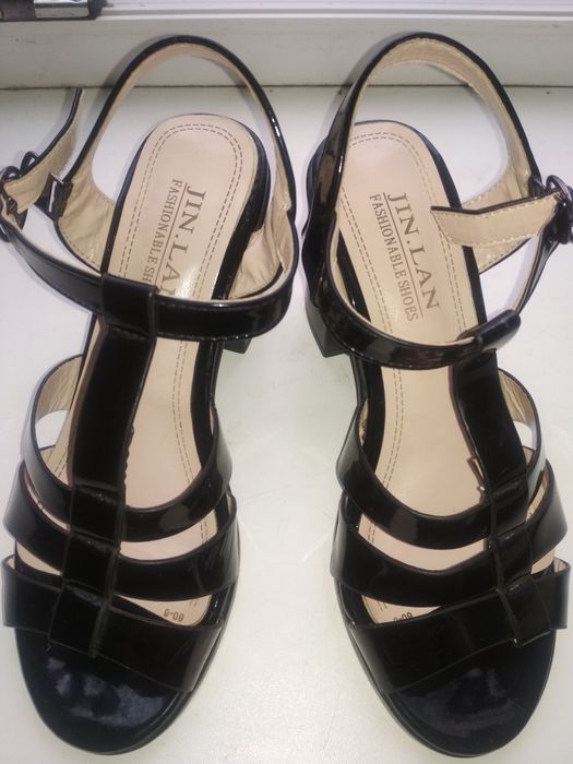 Босоніжки босоножки туфли