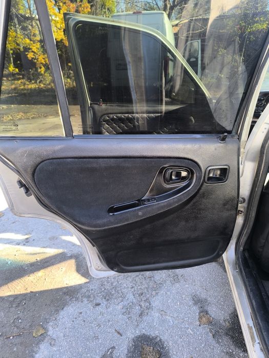 Автомобіль Део Нексія