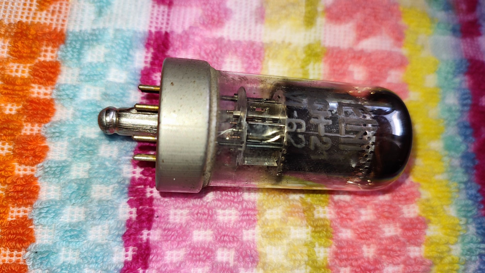 Lampa Elektronowa UCH21 rok 19962