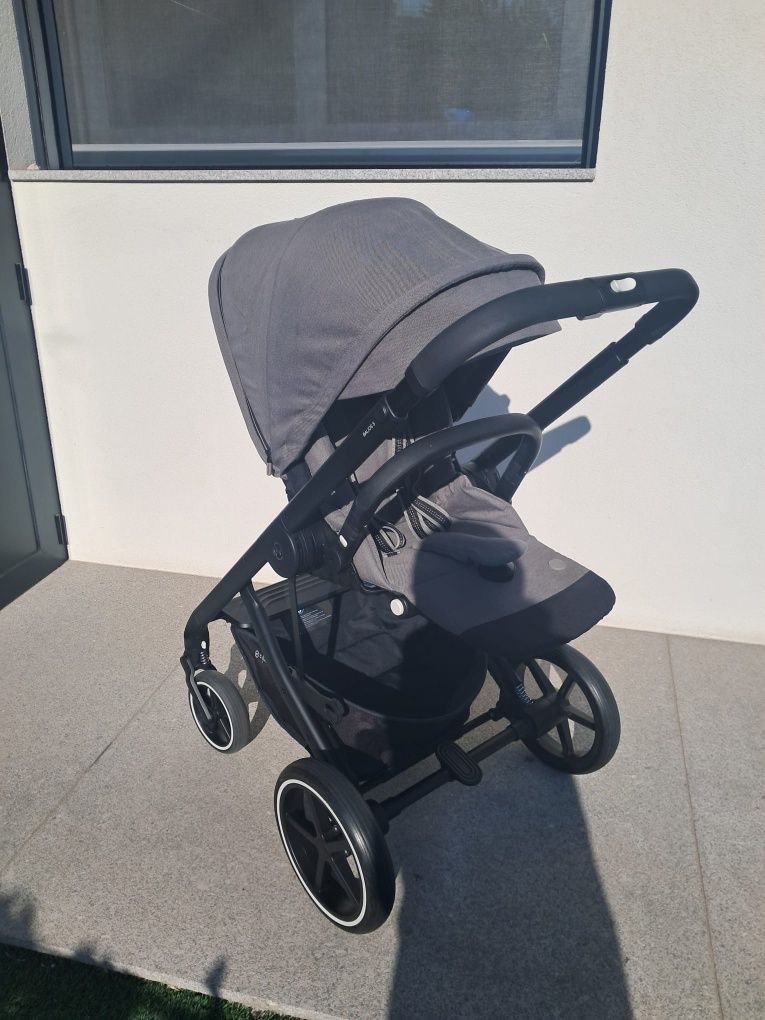 Ovo Cybex Cloud Z + carrinho Balios S Cybex