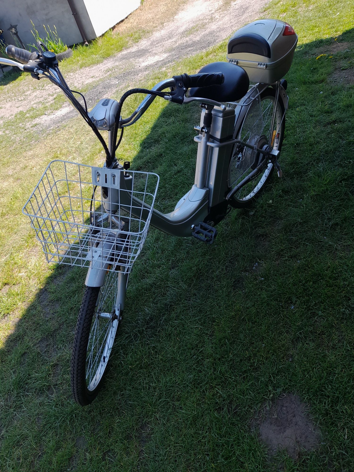 Rower elektryczny 1129zł