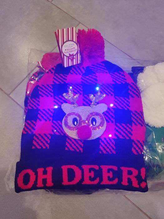 Czapki LED !!! Zapraszam do zakupu .