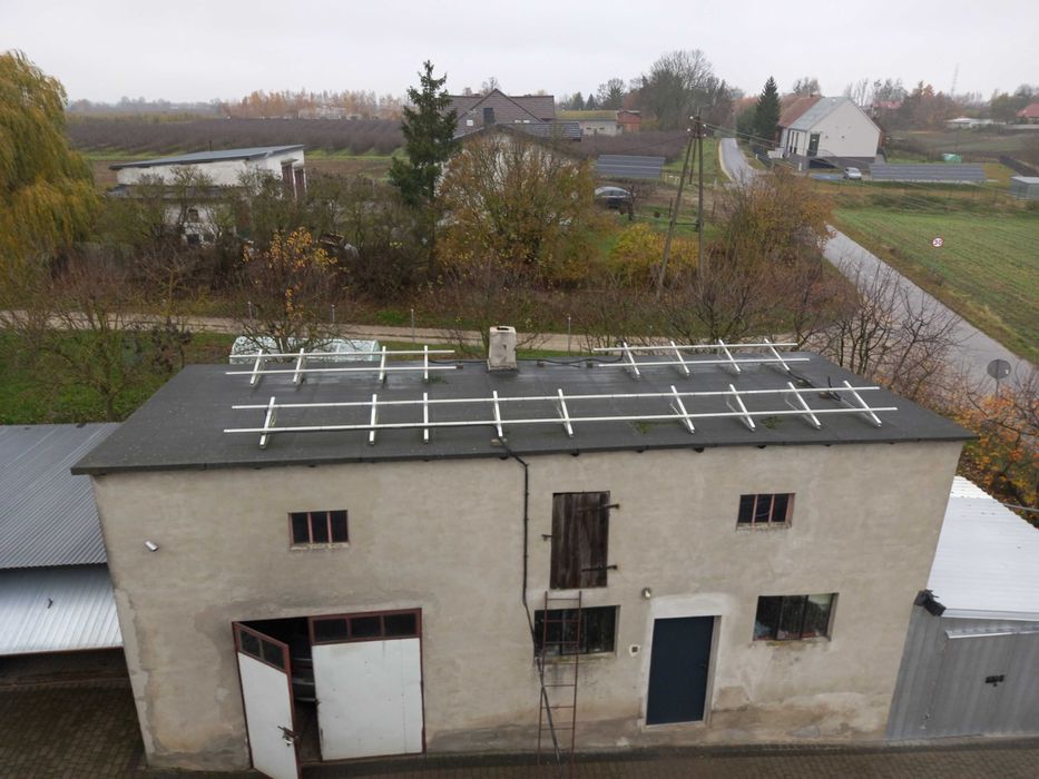 Stelaż na ponele fotowoltaiczne na 9 sztuk