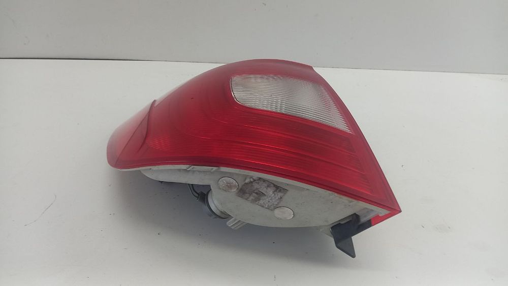 Фонарь задний левый стоп Skoda Superb II 2009-2013 гг 3T9945095L