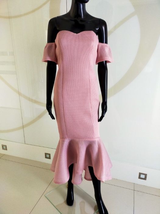 Śliczna piankowa suknia, bardot , asymetryczna firma Missguided