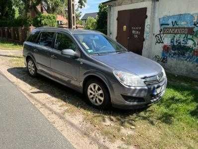 Opel Astra combi 2007r 1.6 benz z gazem