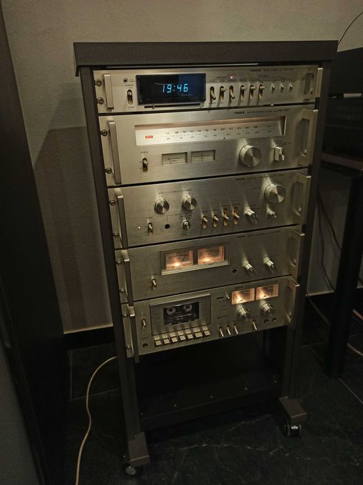 Wieża Zestaw stereo FISHER 7000 srebrny komplet z szafą RACK