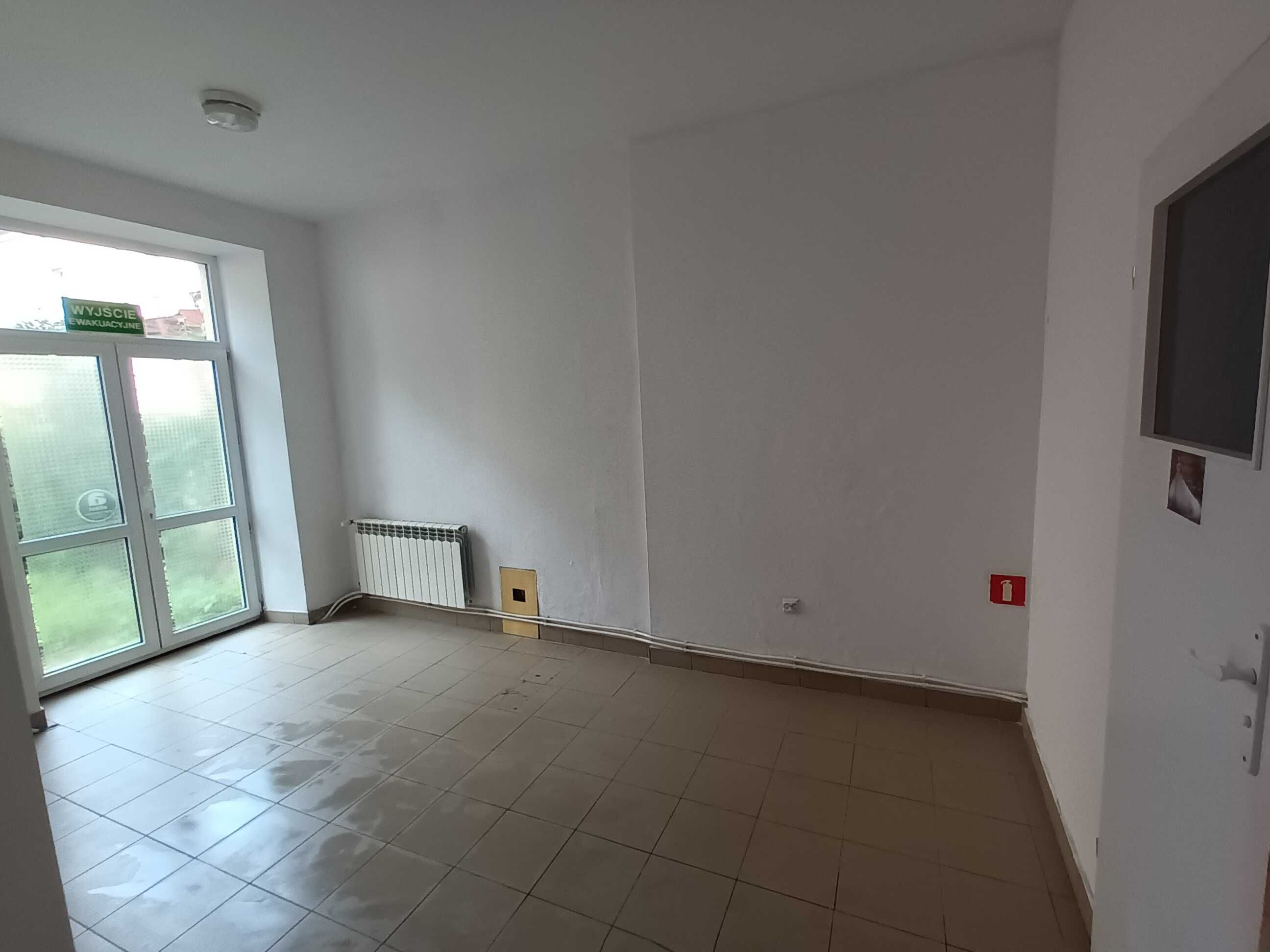 Lokal 53 m2 w centrum Lubartowa do wynajęcia, ogrzewanie miejskie
