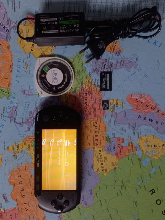 Konsola Sony psp Street E1004 cb 32gb 100 gier