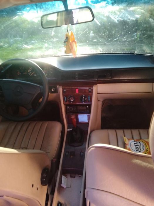 Продам мерседес w124