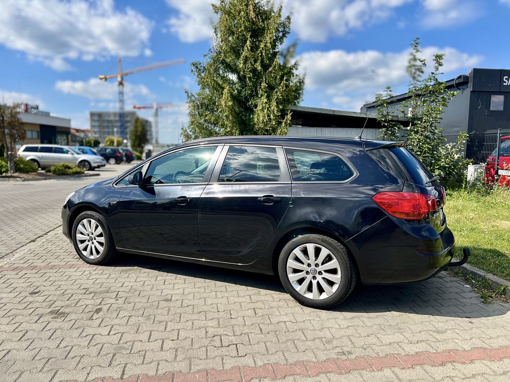 Wynajem aut wypozyczyczalnia Wynająć tanie auto auto na tydzień Kraków