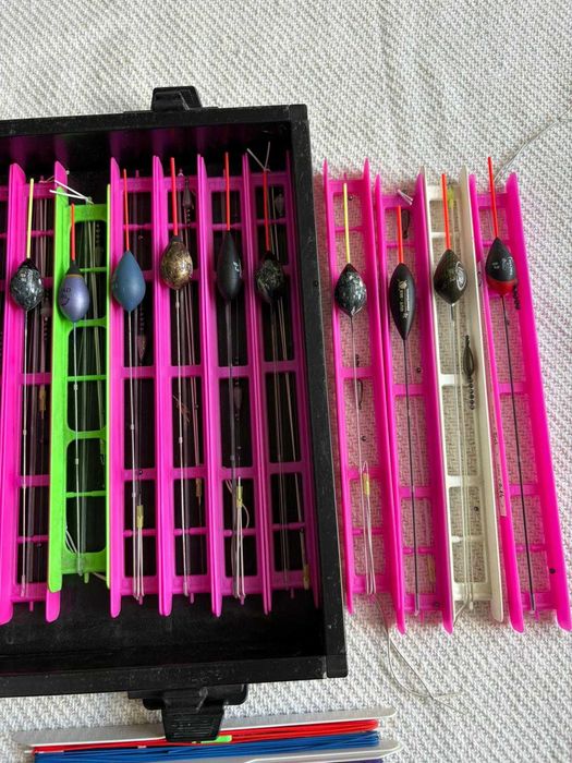 Zestaw spławików Mega Pack 27 sztuk, waga 3 g  + gratisy