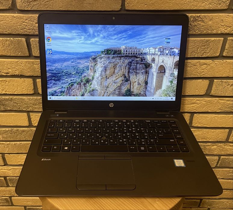 Ноутбук HP ZBook 14u 4g i7-7500CPU SSD 256 ОЗП 16 AMD