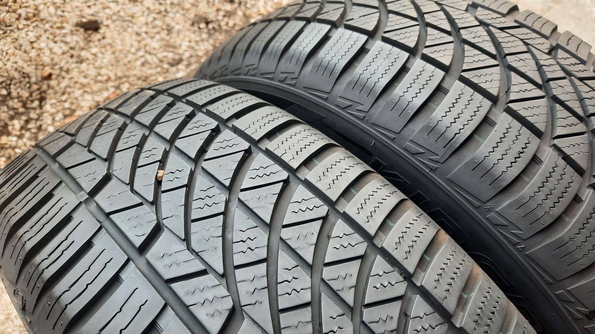 Hankook 205/65 R15 Kinergy 4S wielosezonowe 2019