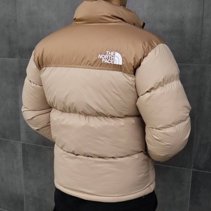 The North Face 700 бежевий пуховик теплий зимовий тнф