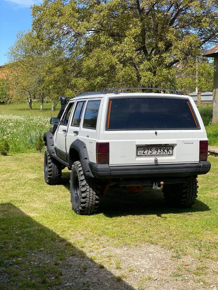 Продам jeep xj 4.0 offroad