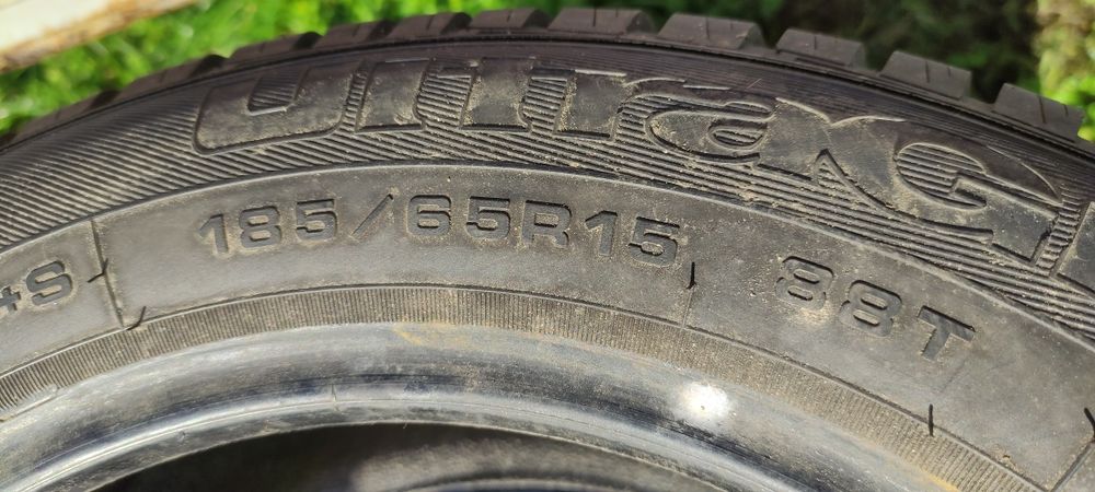 Opony zimowe 6mm 185/65/15 Goodyear 2N