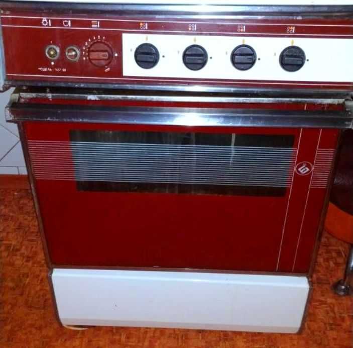 газ плита Брест 1402доставки по Украине в любой город село до калитки