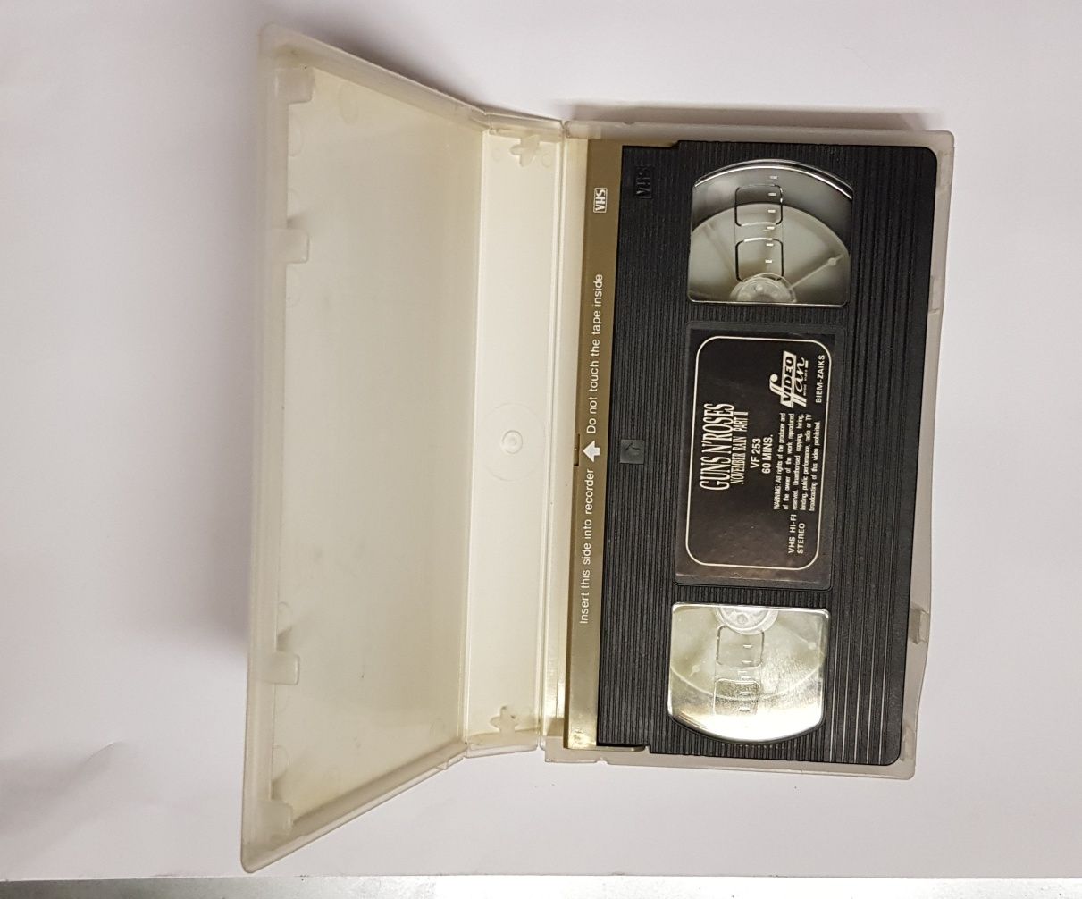 Guns n' roses November rain making videos kaseta VHS