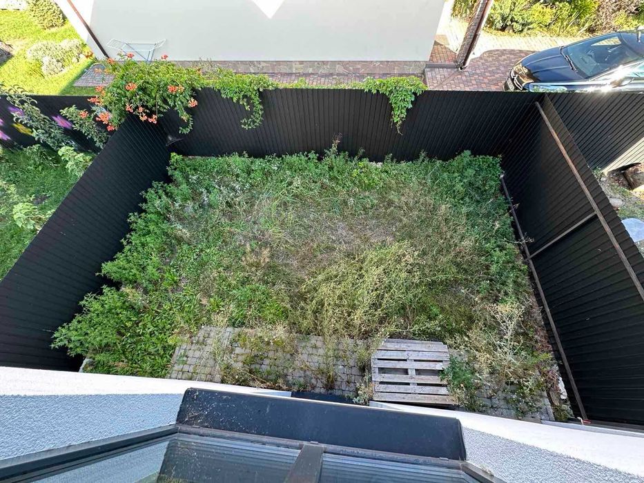 Дуплекс з ремонтом в центрі Ворзеля! Оформлення мінімальне!