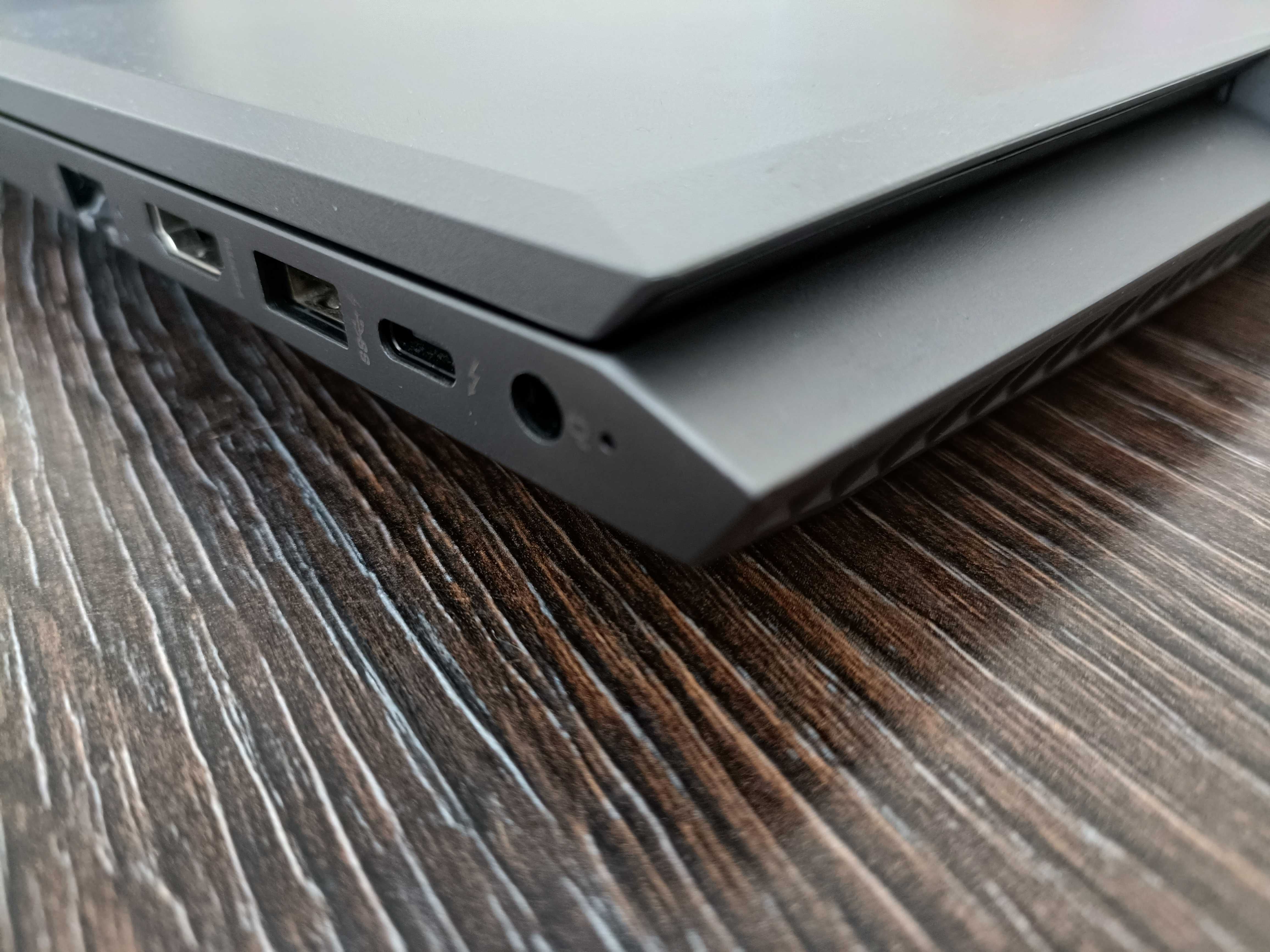 Ноутбук HP ZBook 15v G5 15"/CPU i5-9300H/16 RAM/512 SSD/HDMI / type C/