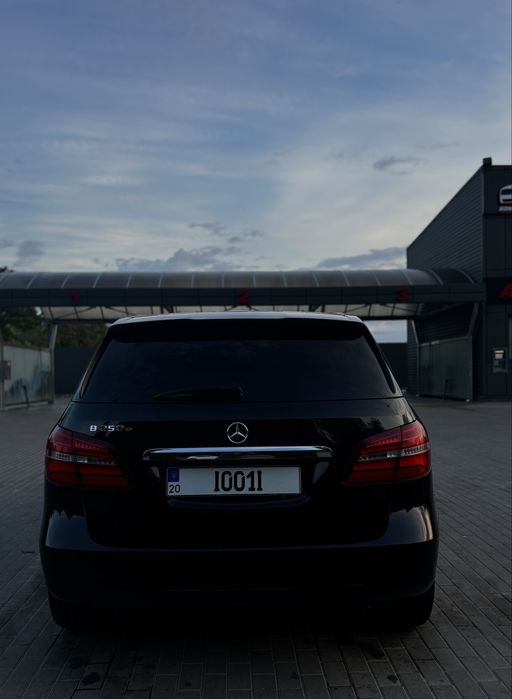 Mersedes-Benz B-Class 2016 b250e