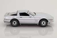 Chevrolet Corvette 1-43 Universal Hobbies