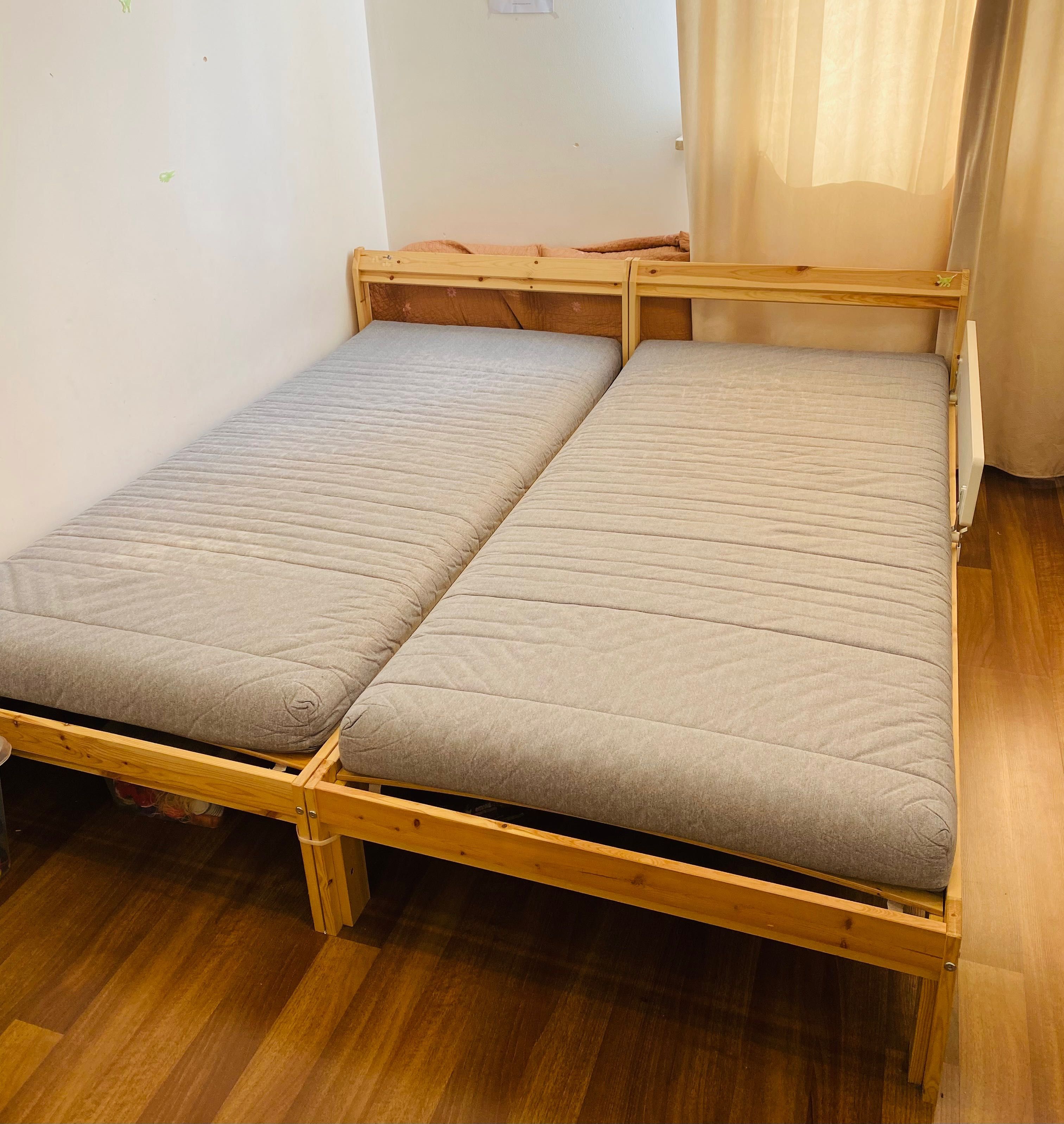 Łóżko Ikea z materacem w idealnym stanie