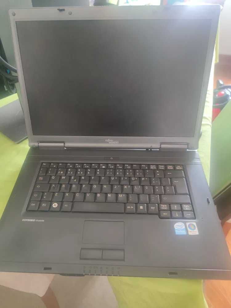 Siemens Esprimo Mobilidade V5515 - Portátil PC laptop