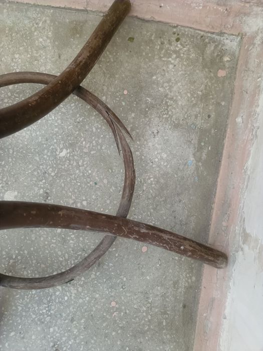 Продам дерев'яну ретро вінтаж вішалку