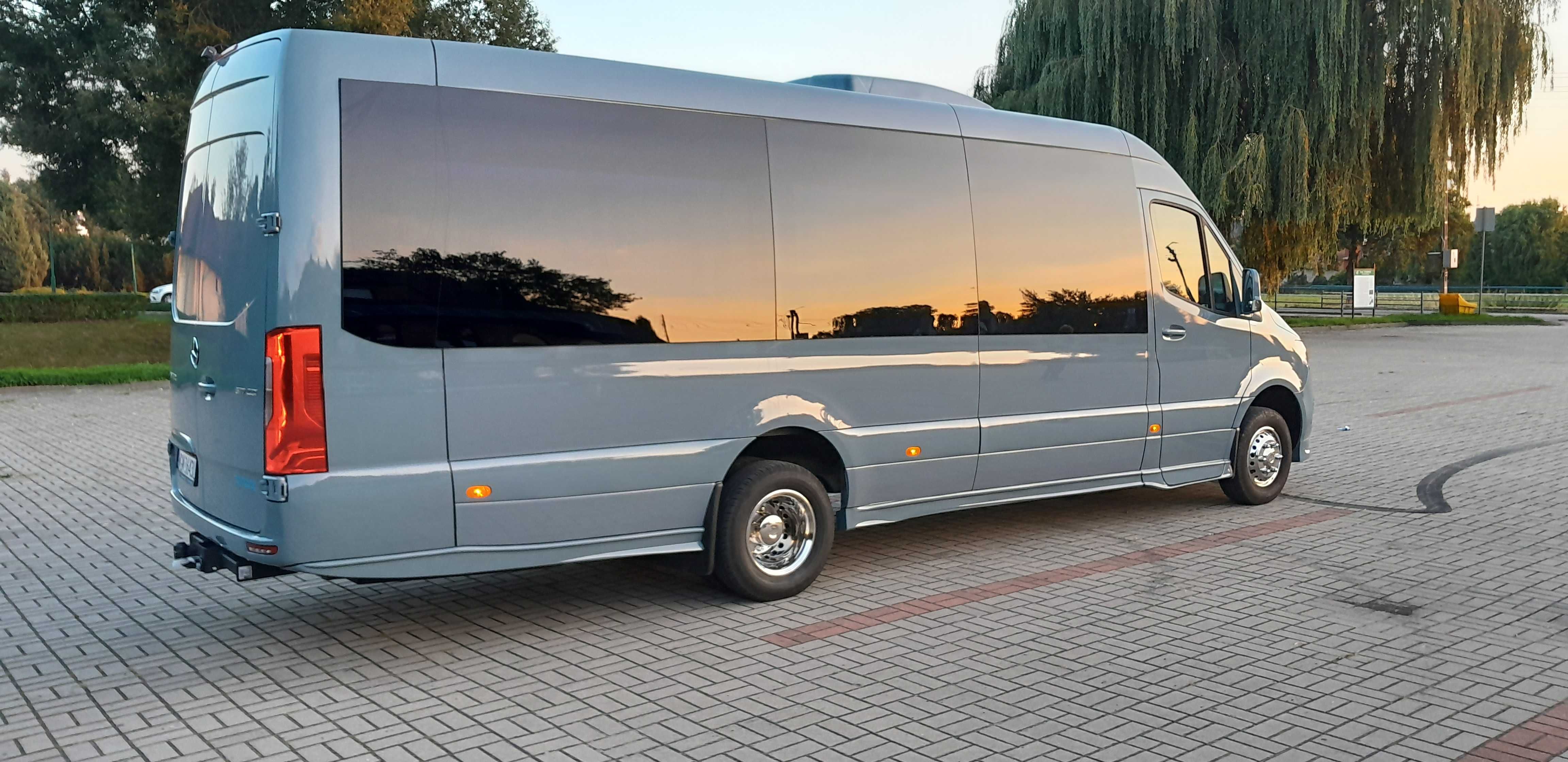 Przewóz  Gości  Weselnych -  Busy  i  Autobusy