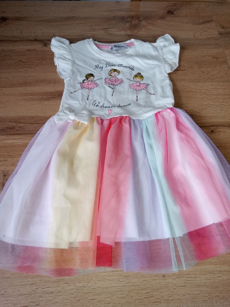 Sukieneczka dla dziewczynki 2-3 latka