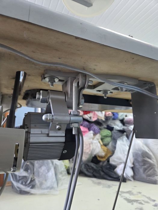 Промислова машина зиг-заг для шиття Protex